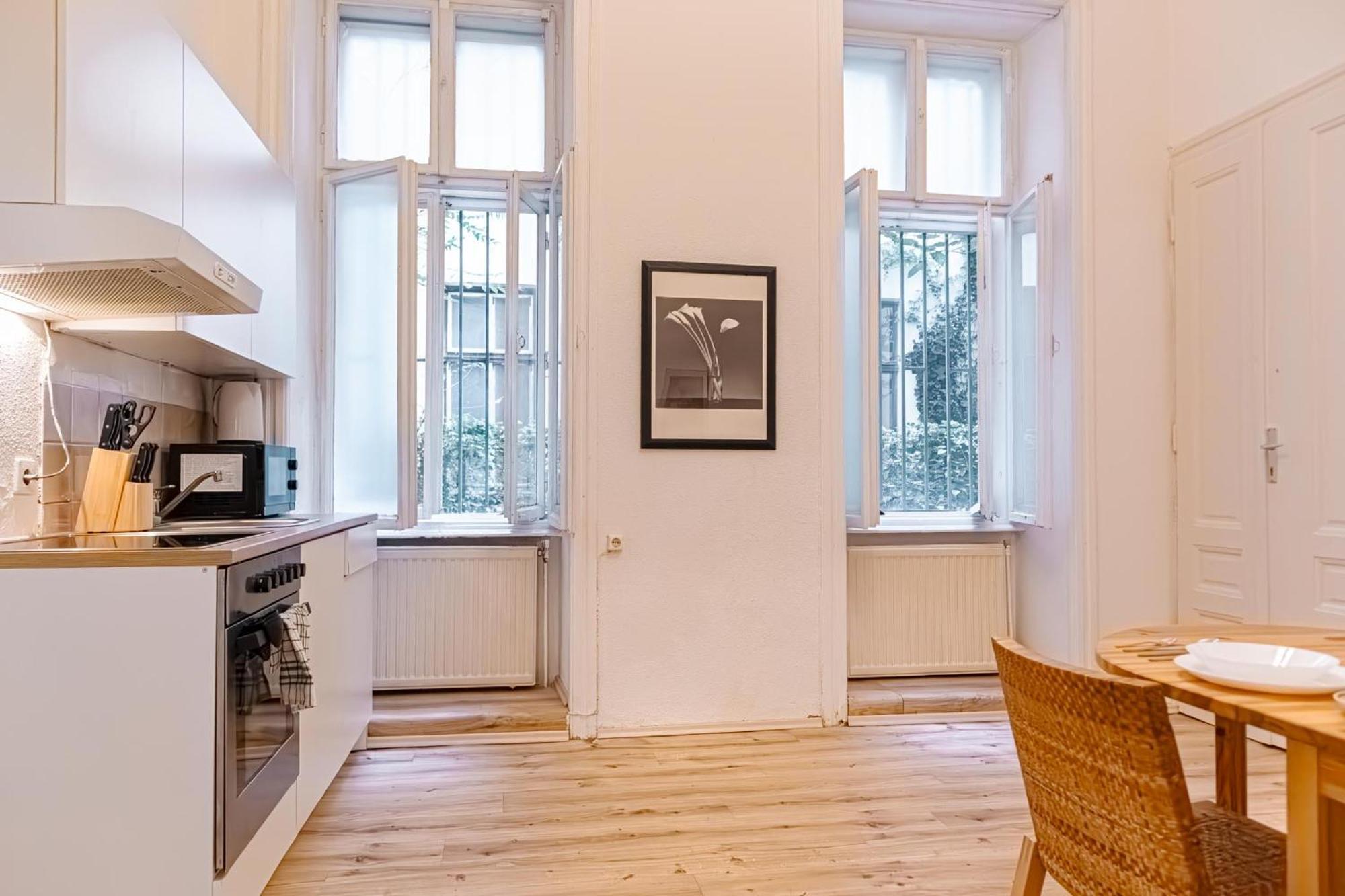 Chic Apartment - Very Central And Well Connected Wenen Buitenkant foto